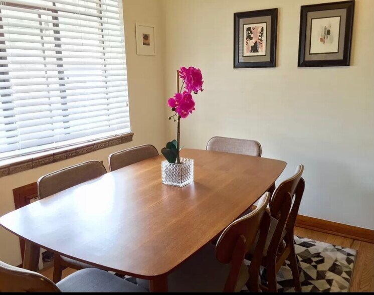 Building Photo - 768 N Ogden St