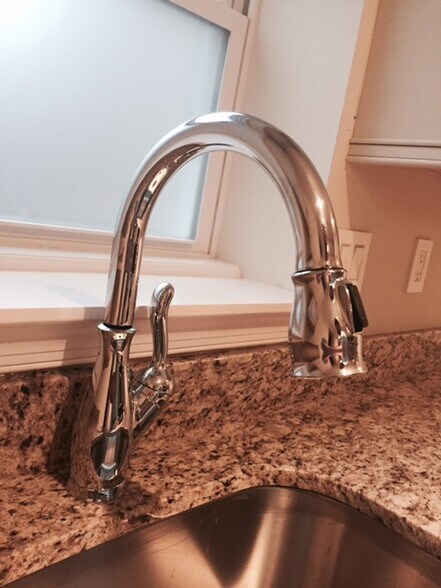 Building Photo - 1703 Pine Street