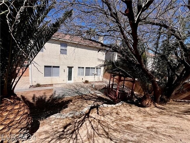 Building Photo - 1735 Buttermilk Dr