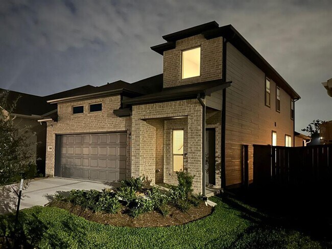 Building Photo - 15178 Cyn Rpds Rd