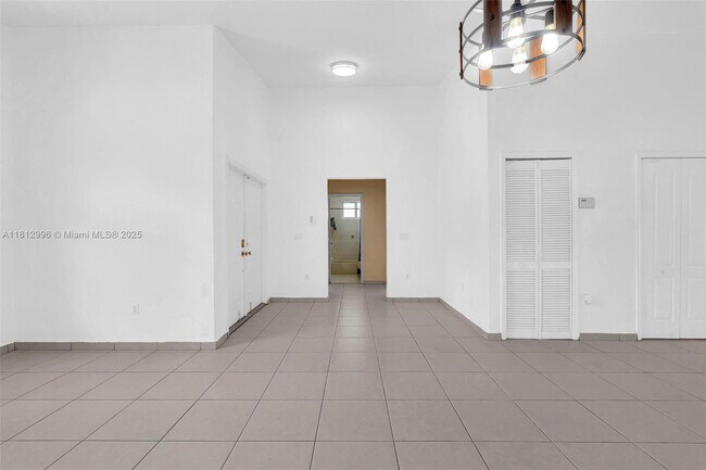 Building Photo - 8915 NW 164th St