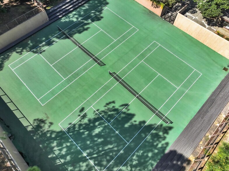 Tennis Courts - 38 Surrey Ln