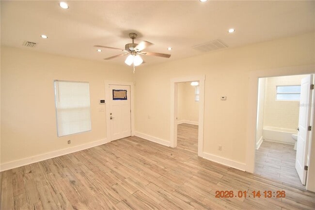 Building Photo - 907 E Patterson St