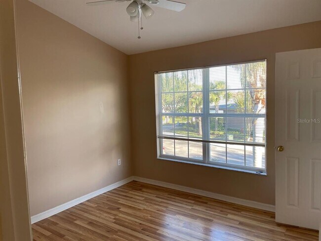 Building Photo - 11604 Colony Lake Dr