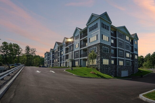 Building Photo - 74 Rockingham Rd