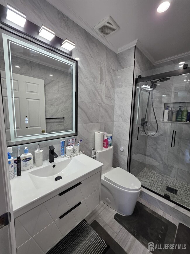 Building Photo - 78 Chariot Ct