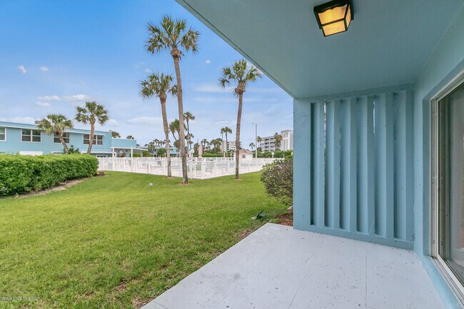 Building Photo - 55 Sea Park Blvd