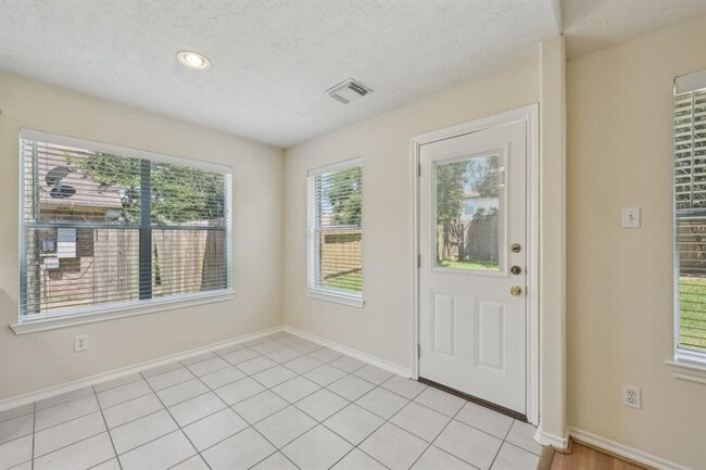 Building Photo - 15403 Court Amber Trail