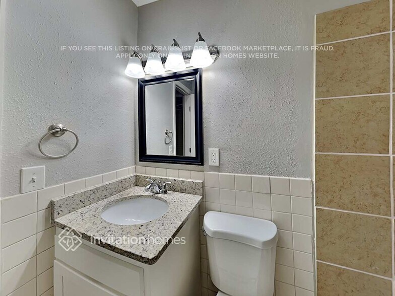 Building Photo - 7628 Elvia Dr