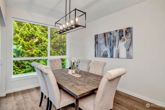 Building Photo - 15008 40th Ave W