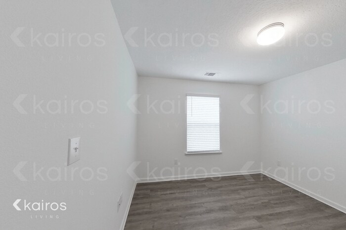 Building Photo - 11353 Camden Ct Cir