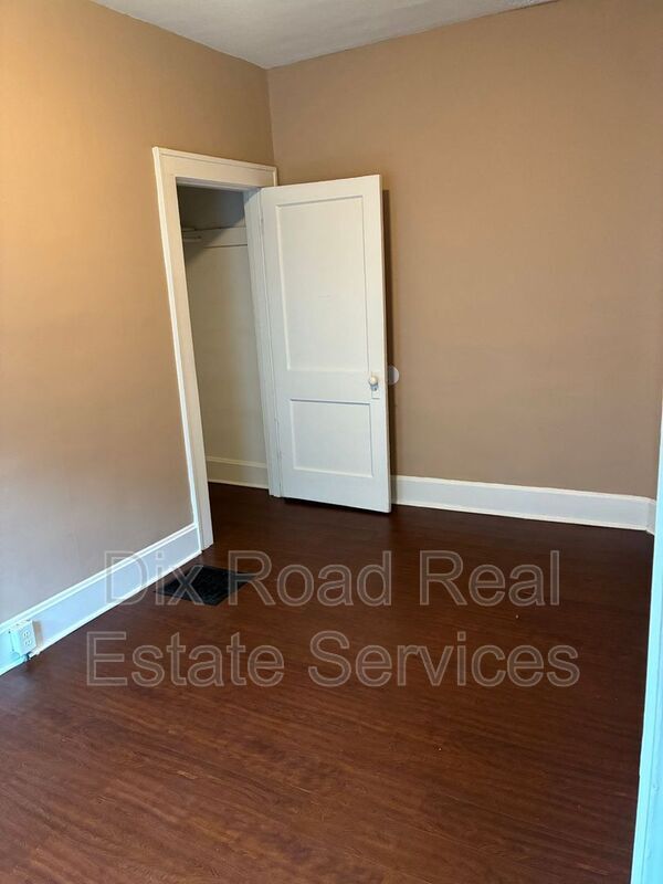 Building Photo - 1620-1620 Taylor Ave