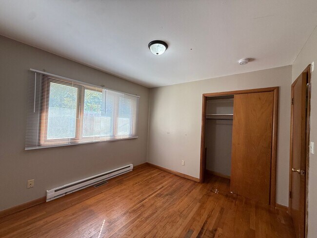 Building Photo - 1428 Keokuk St