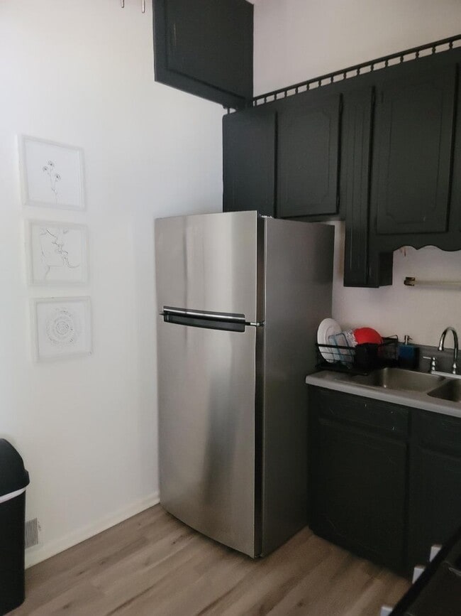 Building Photo - 161 McGill St