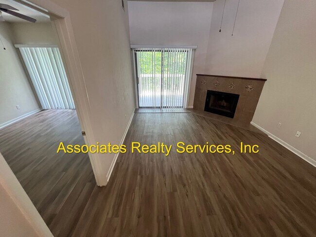 Building Photo - 3966 NW 29th Ln