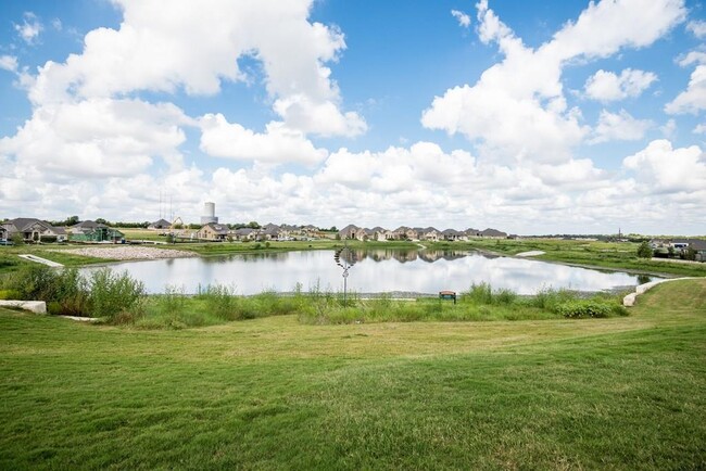 Building Photo - 108 Star Jasmine Cove