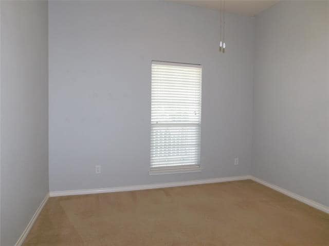 Building Photo - 1104 Hayden Ln