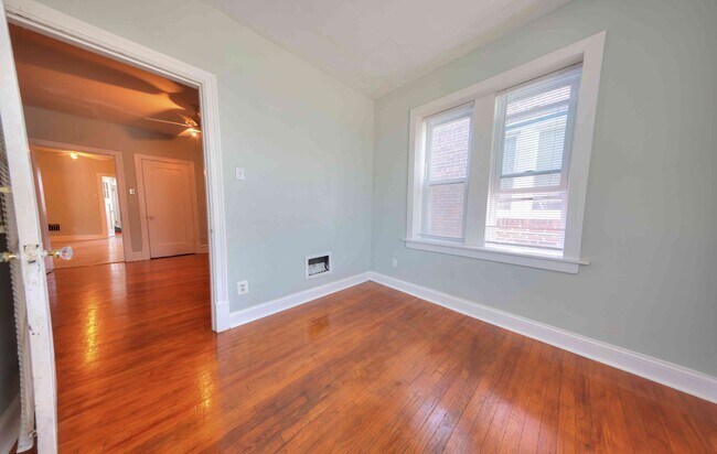 Building Photo - 4153 Potomac St