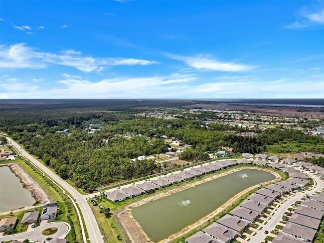 Building Photo - 20462 Plumwood Lp