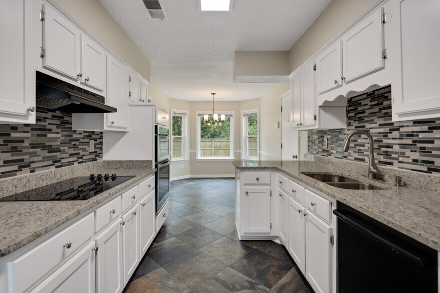 Building Photo - 3328 Dabler Pl