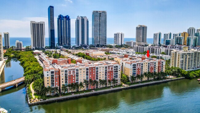 Building Photo - 17100 N Bay Rd