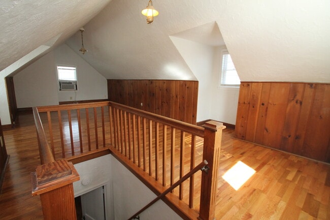 Building Photo - 24hr notice required before showings. Beau...