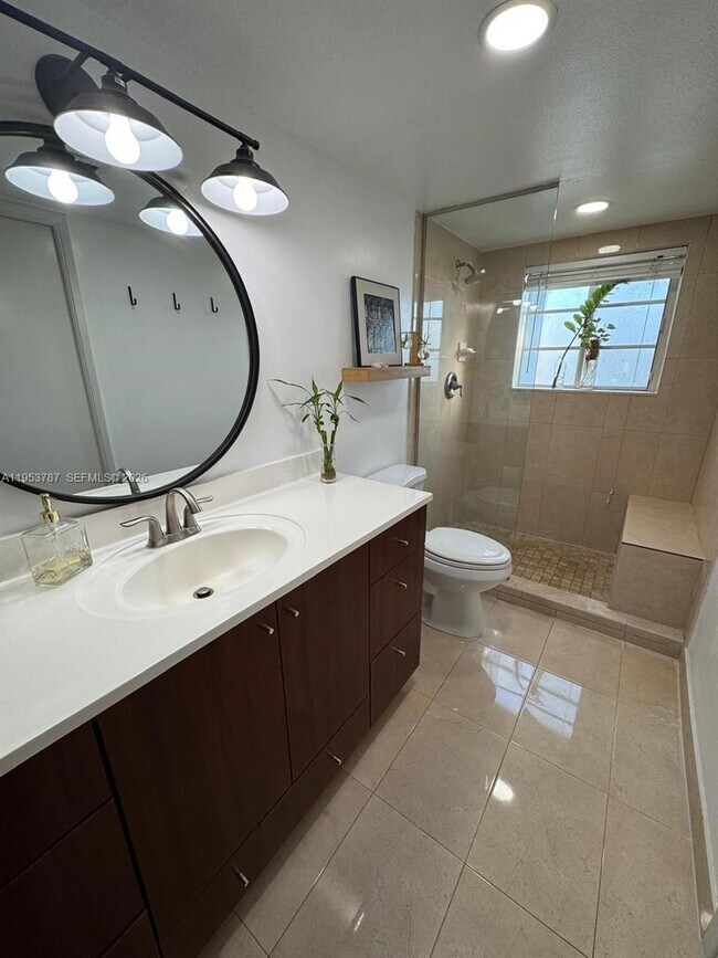 Building Photo - 4500 NW 107th Ave