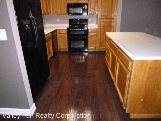 Building Photo - 3 br, 2 bath House - 600 BOWERS WAY