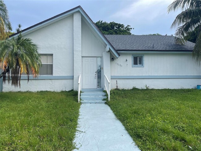 Building Photo - 13628 SW 287th Ln