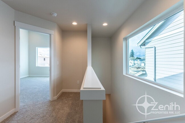 Building Photo - 8509 NE 134th Pl