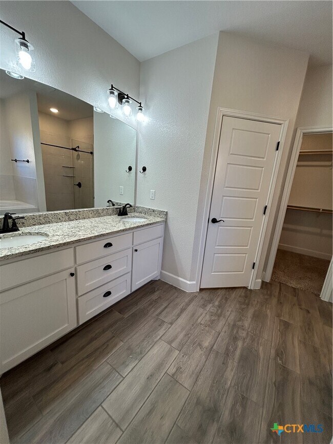 Building Photo - 2635 Belle Hubbard Trl