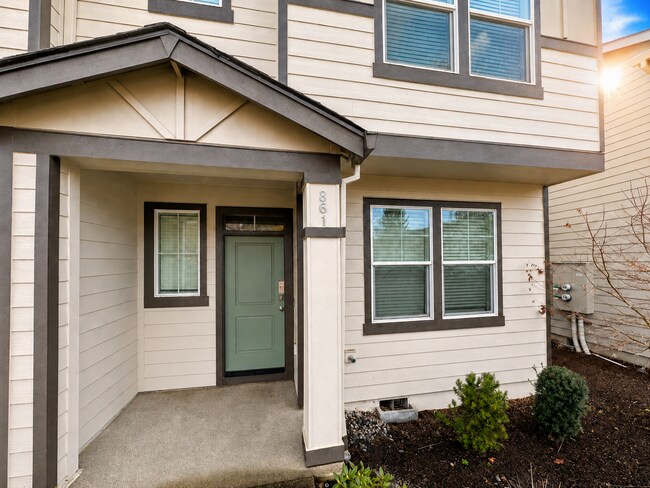 Building Photo - 861 N 19th Ave