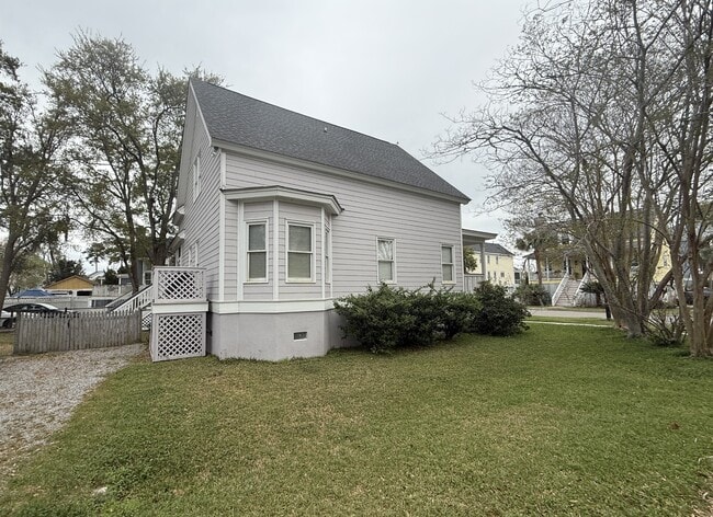 Building Photo - 101 Patrick Dr