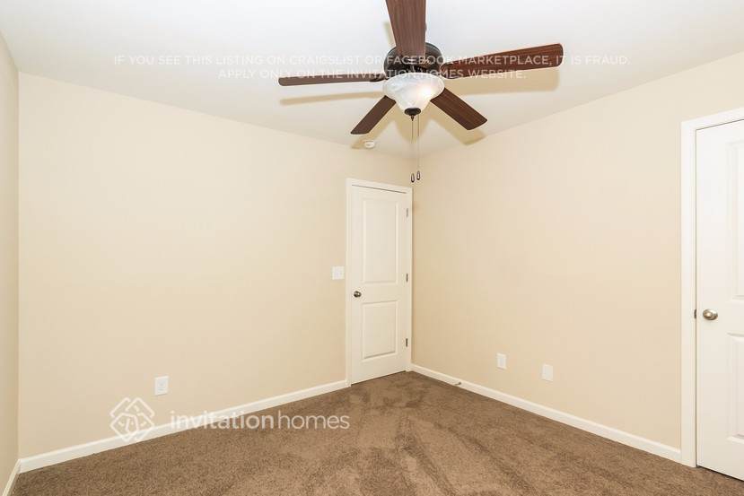 Building Photo - 24 Black Diamond Dr