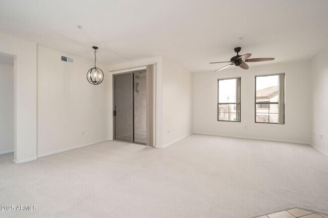 Building Photo - Luxury DC Ranch Condo - Walk to Market Street
