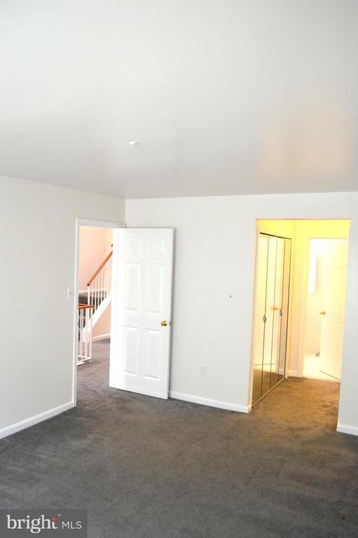 Building Photo - 13818 Crosstie Dr