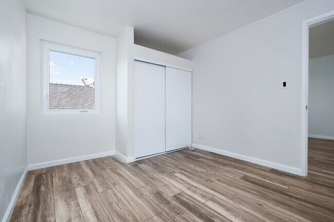 Building Photo - 3087 Inez St