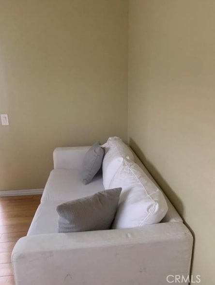 Building Photo - 12 Whitecloud