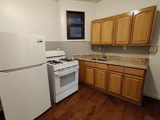 Primary Photo - 1 bedroom in BRONX NY 10458