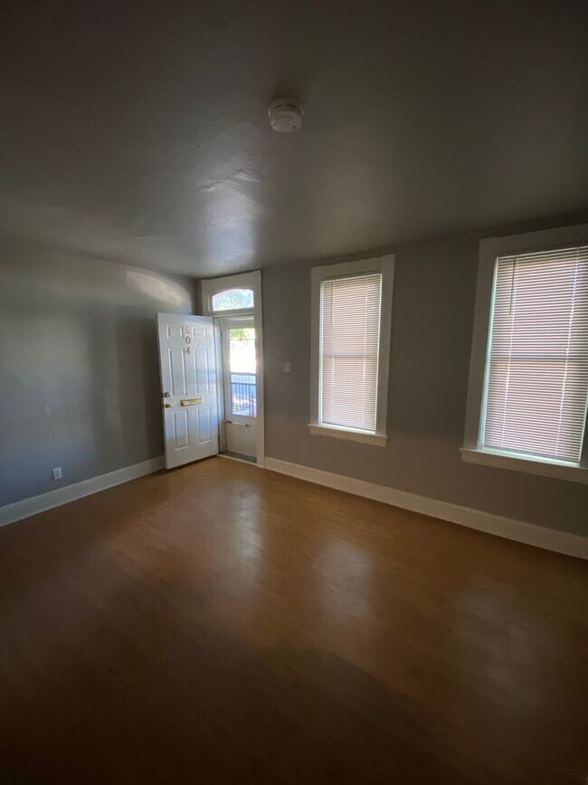 Building Photo - Lovely Four Bedroom House in Lancaster City with Fenced in Backyard