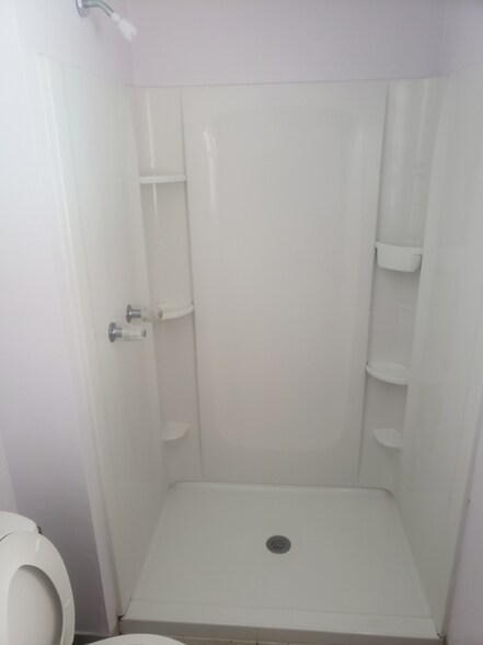 Building Photo - 21 11th St