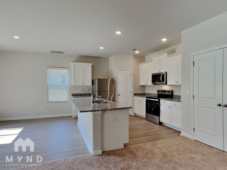 Building Photo - 364 Taverners Ln