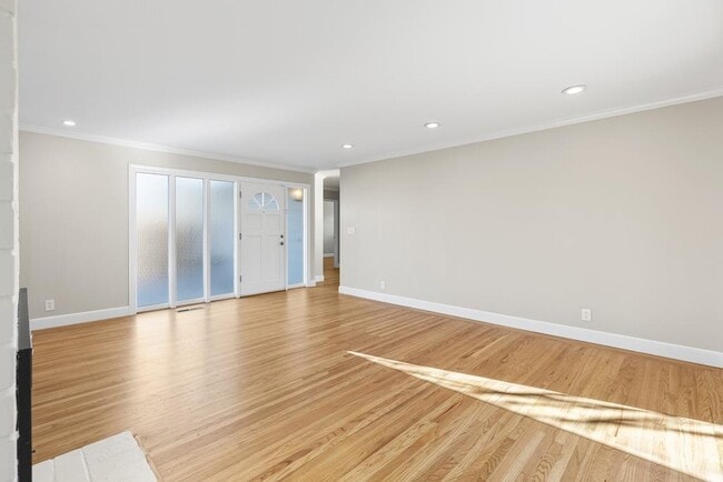 Building Photo - 3274 Todd Way