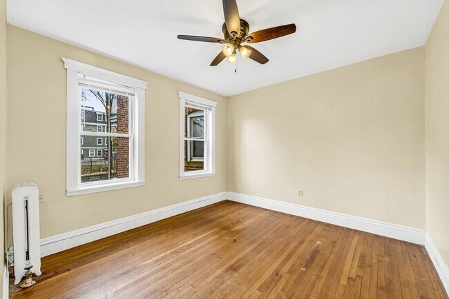 Building Photo - 86 Winthrop St