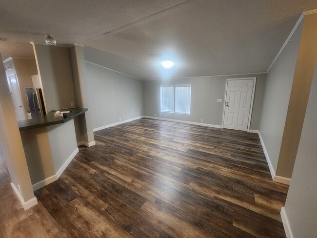 Building Photo - 521 N Volusia St