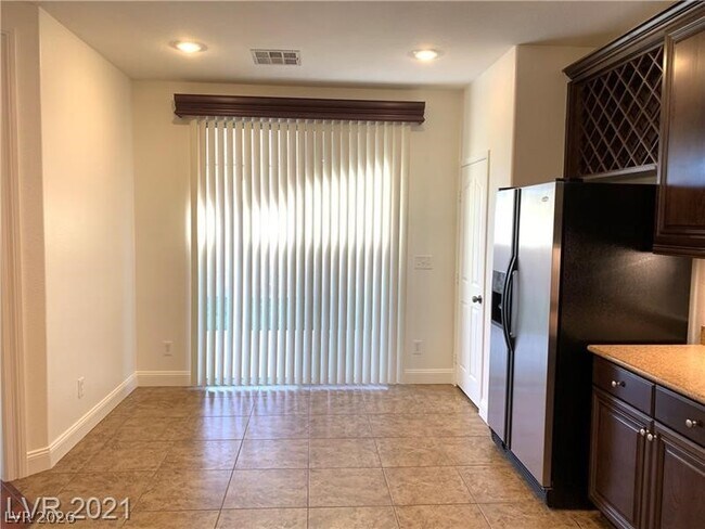 Building Photo - 11759 Fern Creek Ln