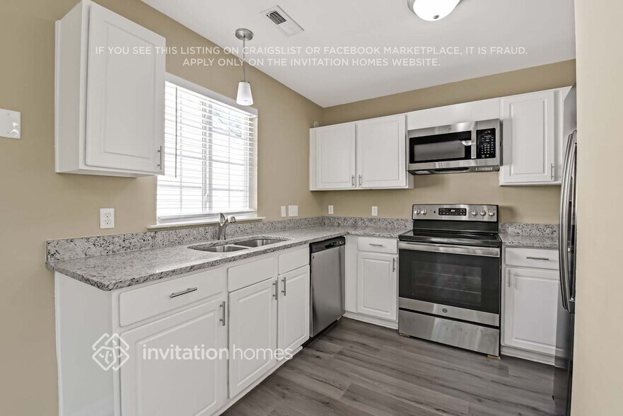 Building Photo - 1519 Rumstone Ln