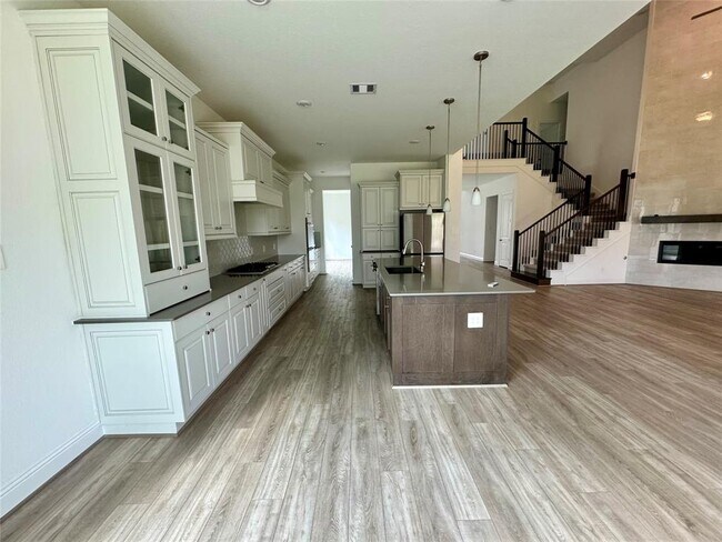 Building Photo - 1215 Tallow Park Ln