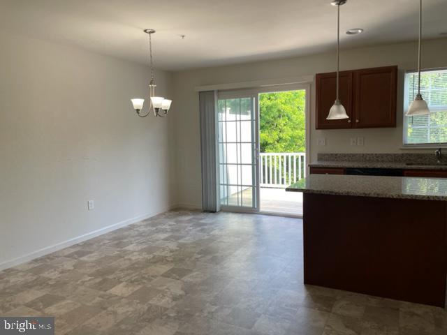 Building Photo - 5425 Laurel Valley Ln