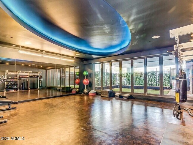 Building Photo - 4422 N 75th St